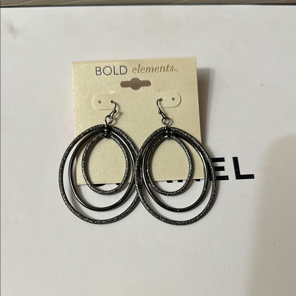 Bold Elements Textured Black Hoop Earrings nwt 💕4x15$
